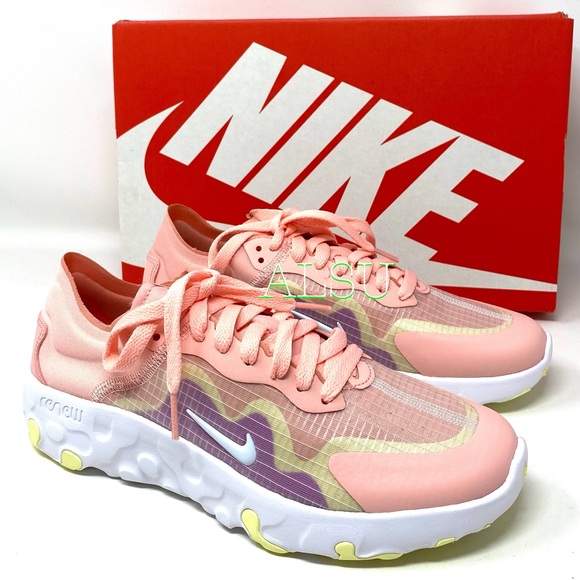 light pink womens nike shoes